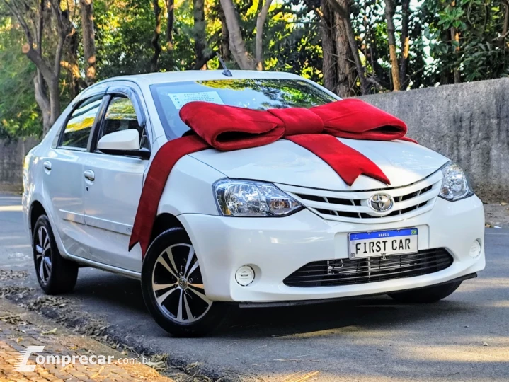 ETIOS 1.5 XS 16V FLEX 4P AUTOMÁTICO