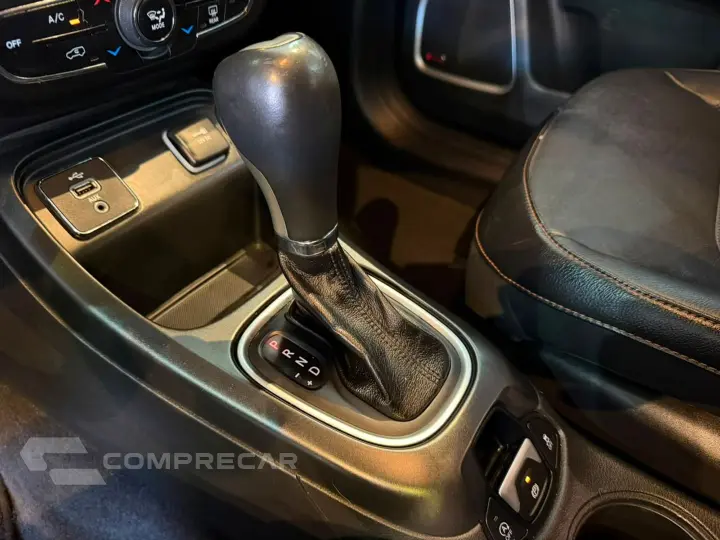 Compass 2.0 16V Flex Longitude Automático