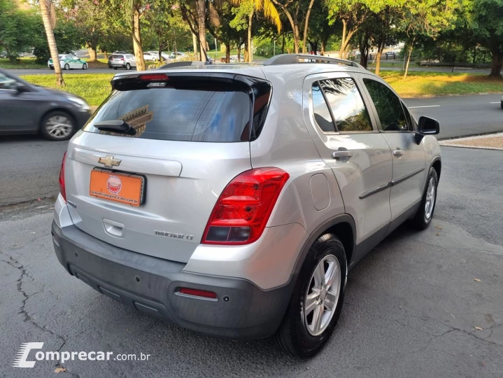 Tracker 1.8 16V 4P FLEX LT AUTOMÁTICO