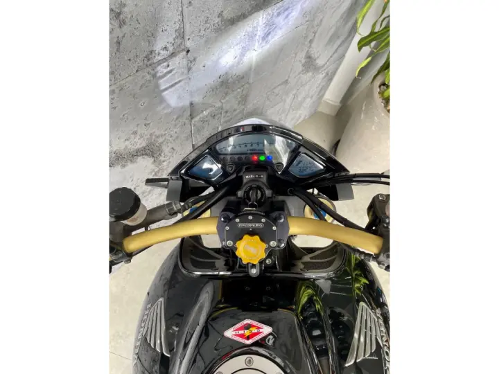 CB 1000R
