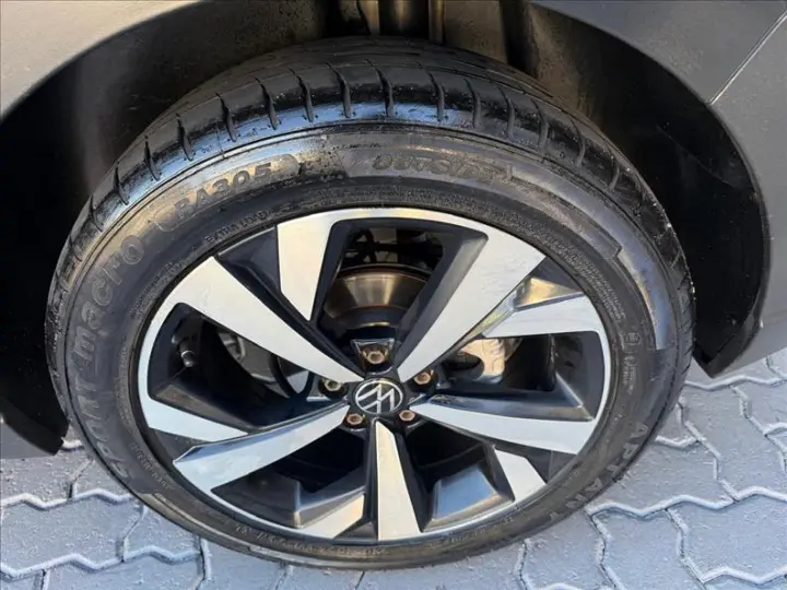 NIVUS 1.0 200 TSI Highline