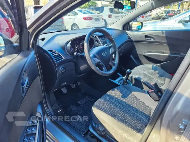 HB20 - 1.0 COMFORT PLUS 12V 4P MANUAL