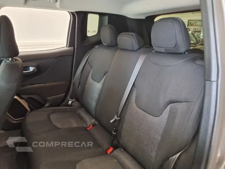 RENEGADE 1.8 16V FLEX LONGITUDE 4P AUTOMATICO