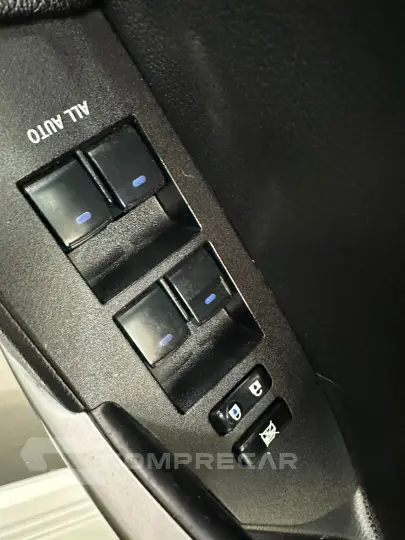 Corolla XEi 2.0 Flex 16V Aut.