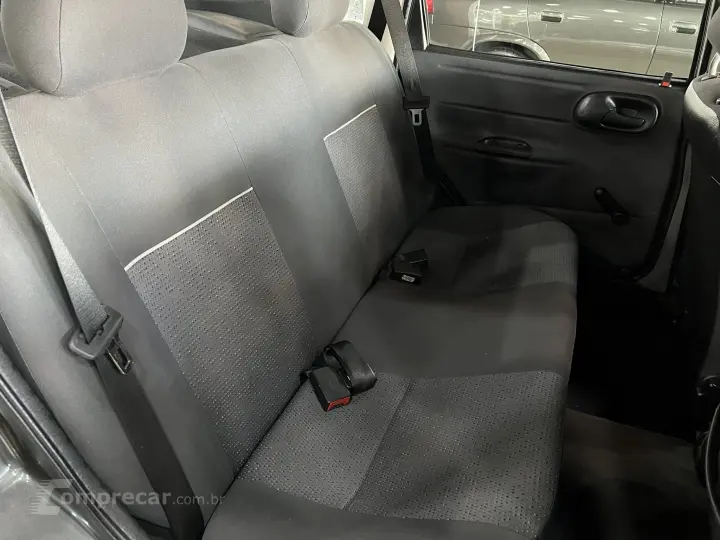 CLASSIC 1.0 MPFI ADVANTAGE 8V FLEX 4P MANUAL