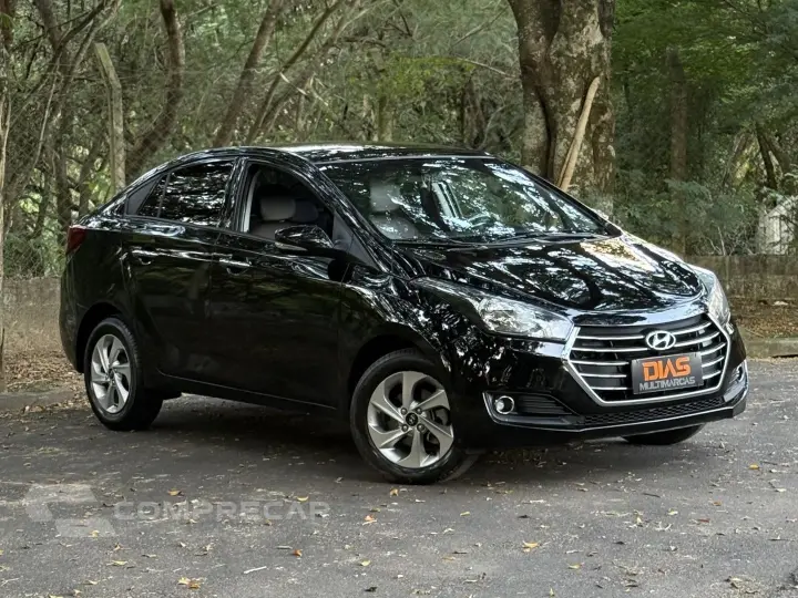 HB20S 1.6 COMFORT PLUS 16V FLEX 4P AUTOMÁTICO