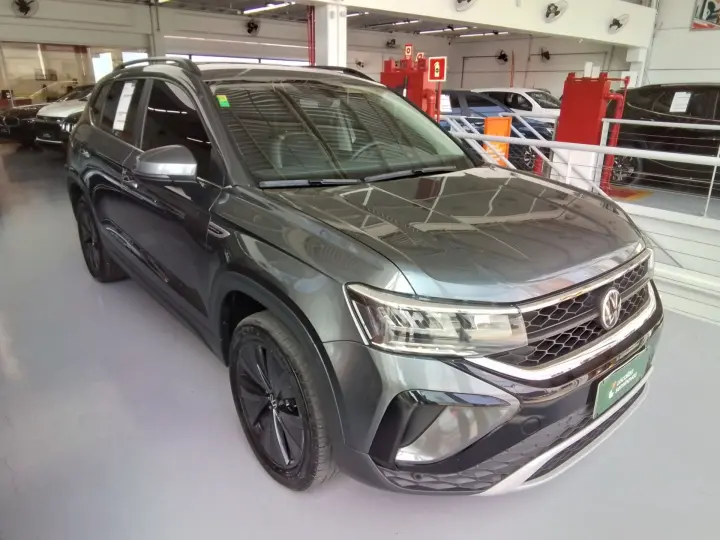 TAOS 1.4 250 TSI TOTAL FLEX COMFORTLINE AUTOMÁTICO