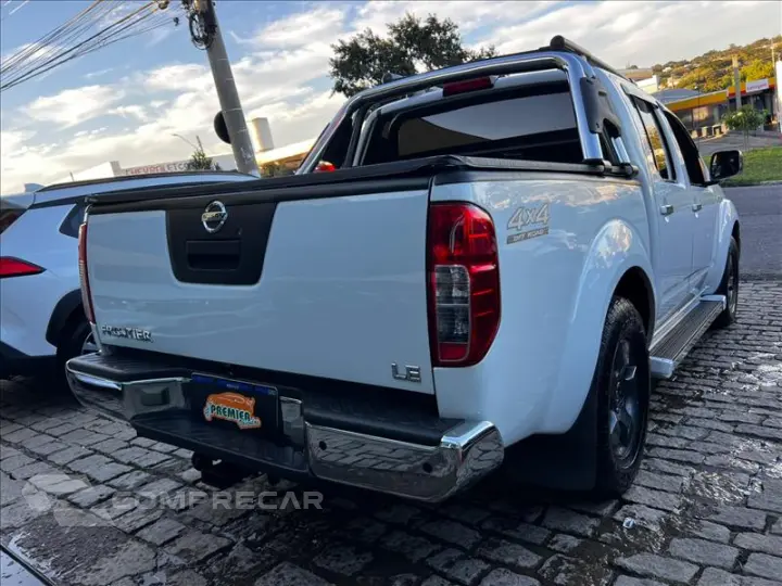 FRONTIER 2.5 LE 4X4 CD Turbo Eletronic