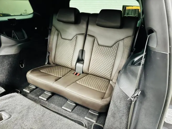 COMMANDER OVERLAND T270 1.3 TB FLEX AUT