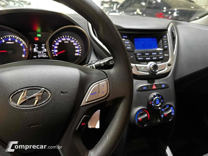 HB20 1.6 COMFORT PLUS 16V FLEX 4P MANUAL
