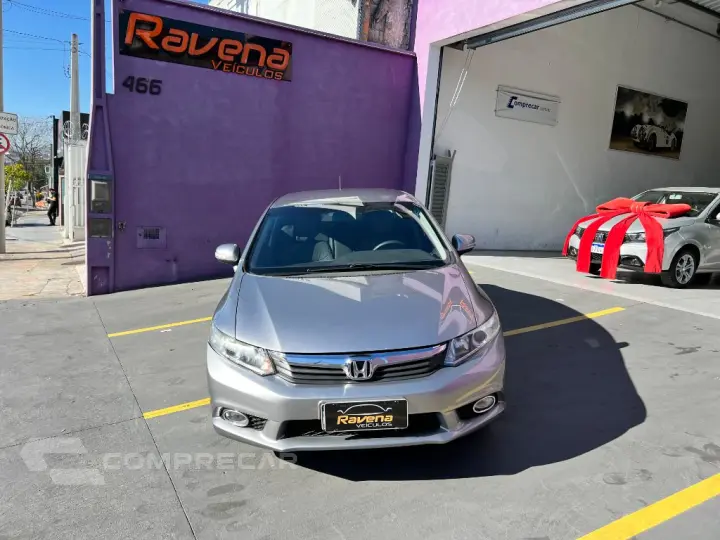 Civic Sedan LXS 1.8/1.8 Flex 16V Aut. 4p