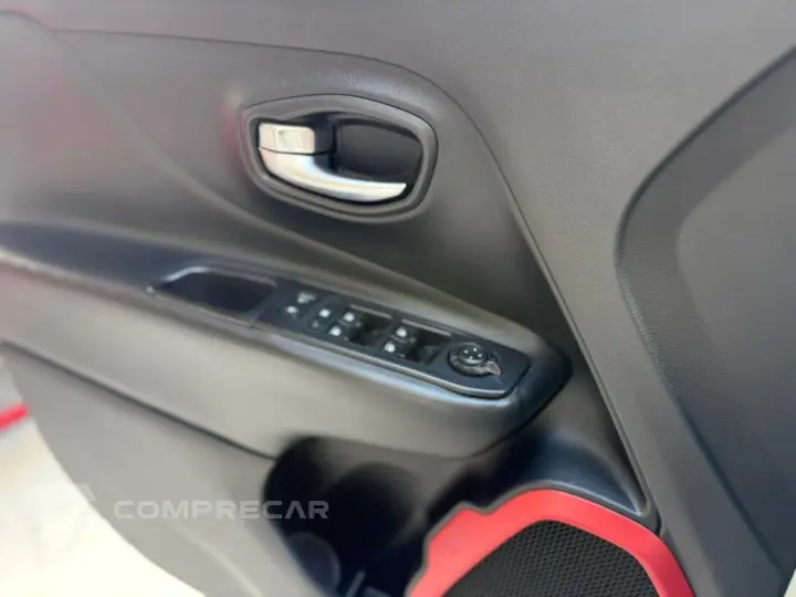 RENEGADE 2.0 16V TURBO DIESEL TRAILHAWK 4P 4X4 AUTOMÁTICO