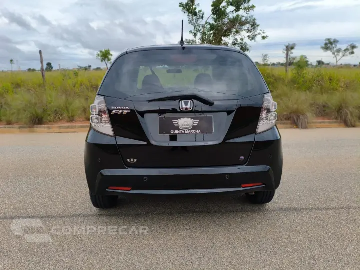 FIT 1.4 CX 16V FLEX 4P AUTOMÁTICO