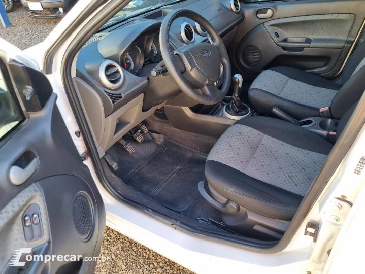 FIESTA 1.0 MPI Class Hatch 8V