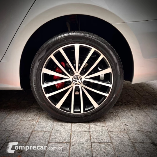 JETTA 2.0 TSI Highline 211cv