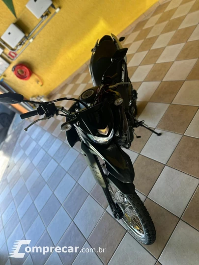 XTZ LANDER 250
