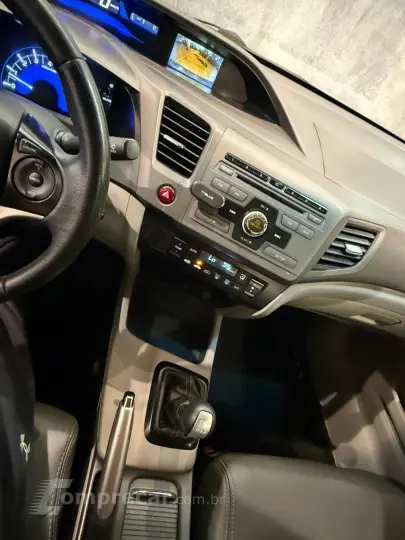 Civic 1.8 16V 4P FLEX LXL