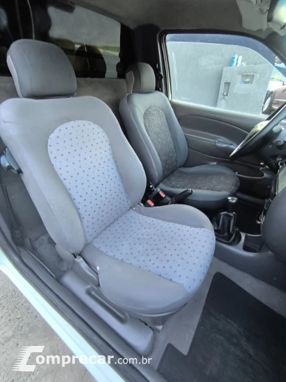 Courier 1.6 L/ 1.6 Flex