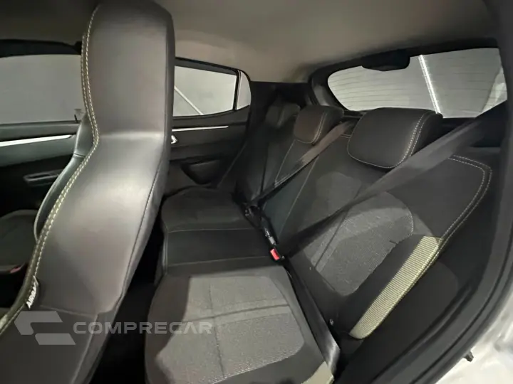 Kwid KWID OUTSIDER 1.0 Flex 12V 5p Mec.