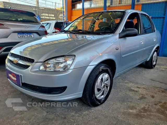 CLASSIC - 1.0 MPFI LS 8V 4P MANUAL