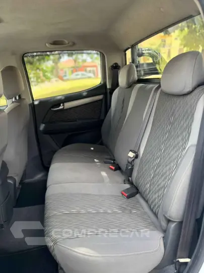 S10 2.4 LT 4X2 CD 8V