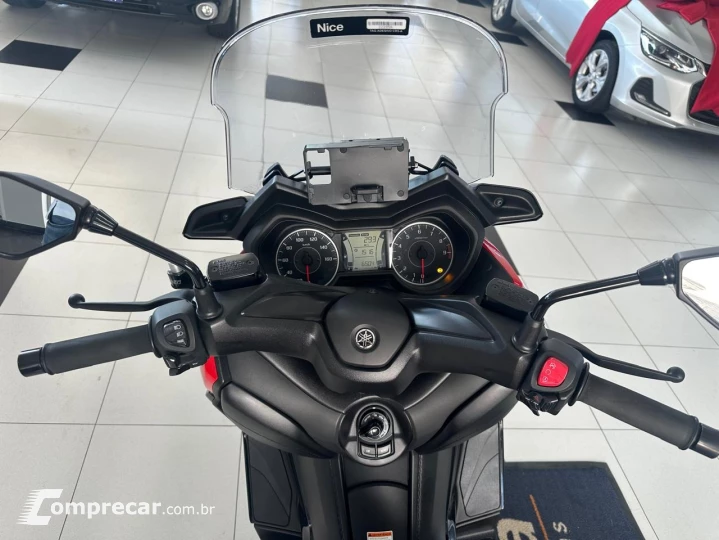 XMAX 250 ABS