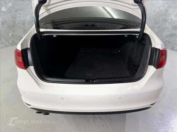 JETTA 2.0 TSI Highline