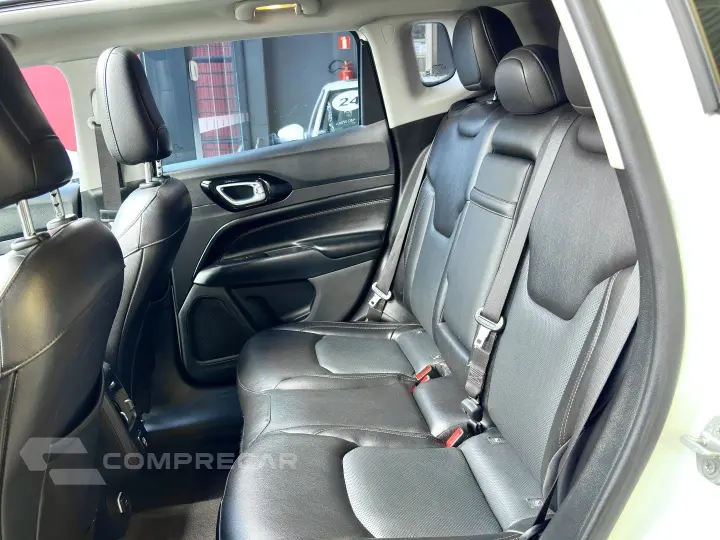 COMPASS 1.3 T270 TURBO FLEX LIMITED AT6