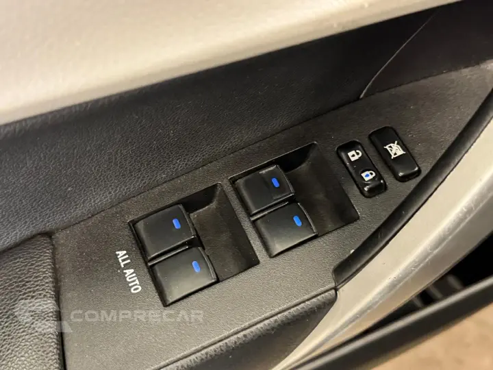 Corolla 2.0 Xei 16V Flex 4P Automático