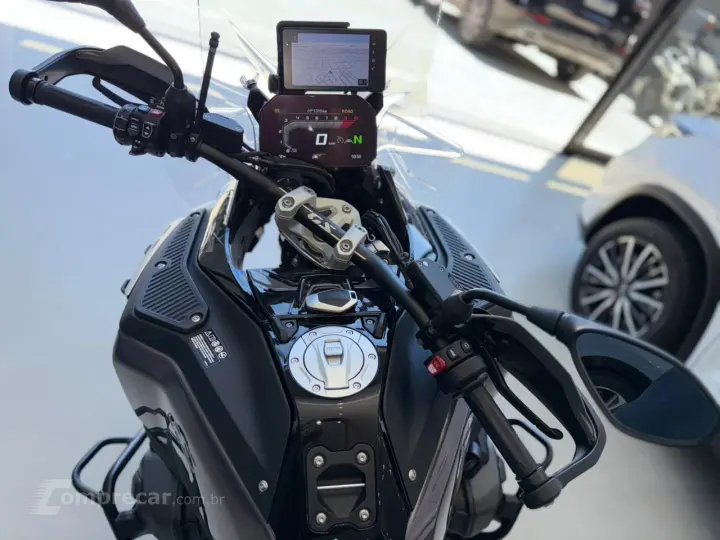 GS 1300 ADV TRIPLE BLACK