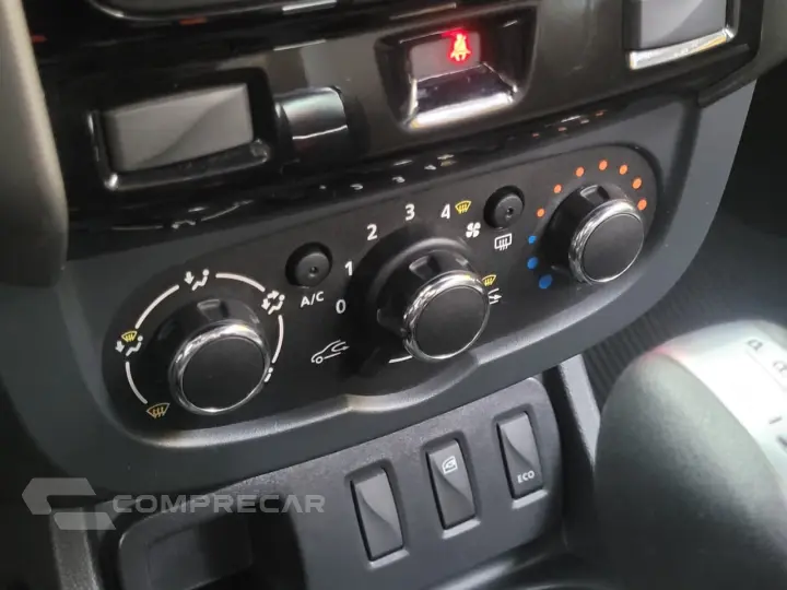 DUSTER Expression 1.6 Flex 16V Aut.