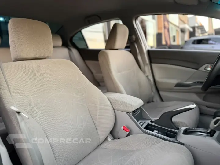 CIVIC 1.8 LXS 16V FLEX 4P AUTOMÁTICO