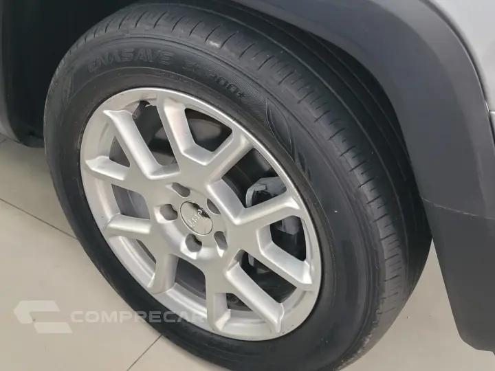 Renegade Sport 1.8 4x2 Flex 16V Aut.