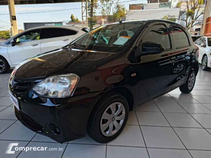 Etios Hatch 1.3 16V 4P FLEX X