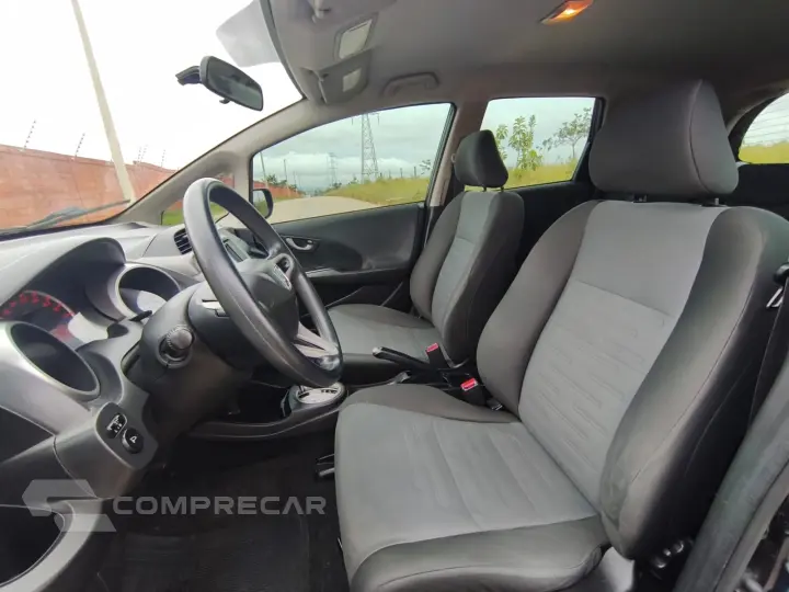 FIT 1.4 CX 16V FLEX 4P AUTOMÁTICO