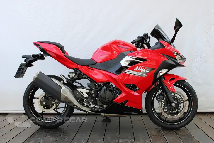 KAWASAKI NINJA 400
