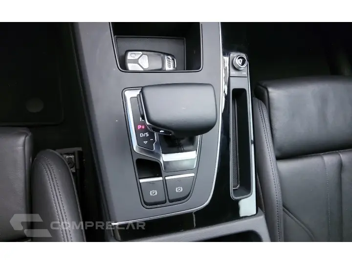 Q5 2.0 55 TFSIE PHEV SPORTBACK PERFORMANCE BLACK Q