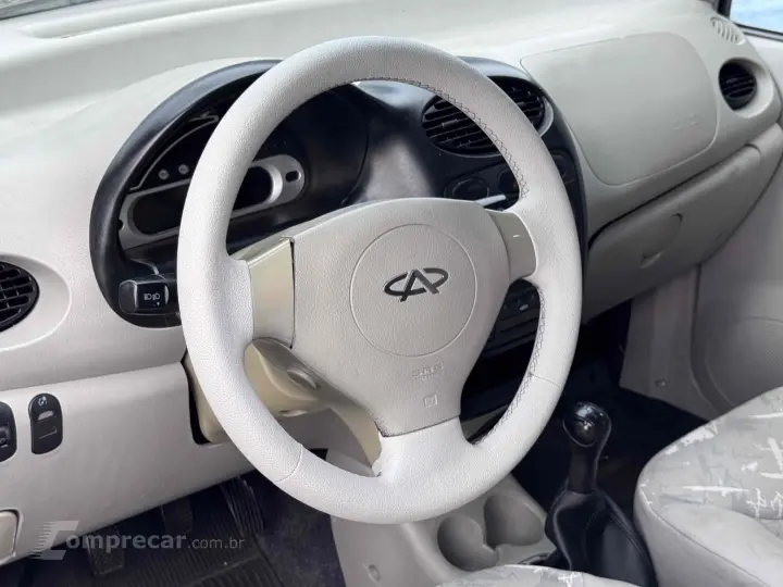 QQ 1.0 MPFI 12V GASOLINA 4P MANUAL