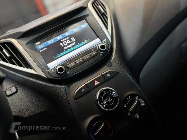 HB20S - 1.6 COMFORT PLUS 16V 4P AUTOMÁTICO