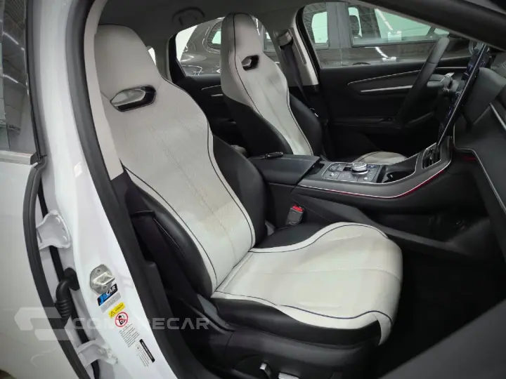 KING 1.5 DM-I PHEV GS AUTOMÁTICO