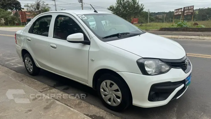 ETIOS 1.5 X Sedan 16V