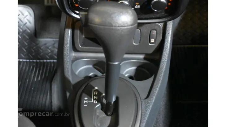 DUSTER - 2.0 DYNAMIQUE 4X2 16V 4P AUTOMÁTICO