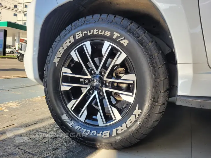 Pajero Sport HPE-S 2.4  4x4 Diesel Aut.