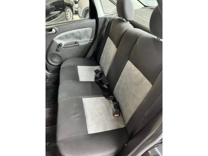 FIESTA 1.6 MPI SEDAN 8V FLEX 4P MANUAL