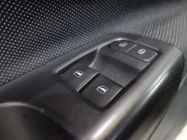 GOL - 1.0 12V MPI TOTAL 4P MANUAL