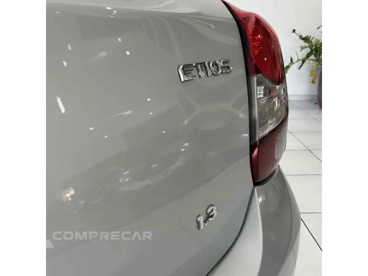 ETIOS 1.3 X 16V FLEX 4P MANUAL