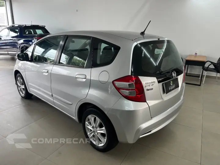 Fit LX 1.4/ 1.4 Flex 8V/16V 5p Aut.