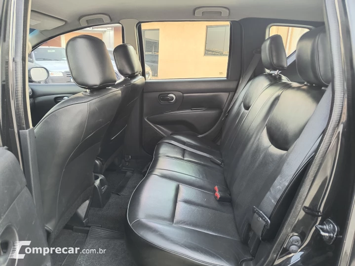 LIVINA 1.6 SL X-gear 16V