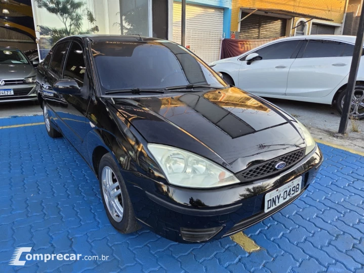 FOCUS 2.0 GLX SEDAN 16V GASOLINA 4P MANUAL