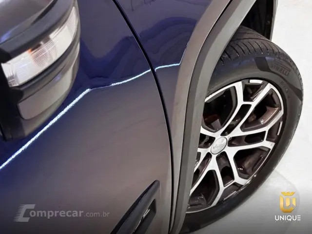 RENEGADE - 1.3 T270 TURBO LONGITUDE AT6